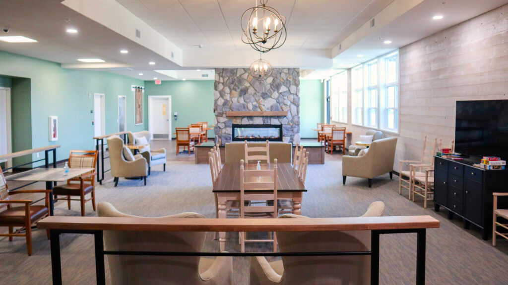 One-of-the-communal-areas-for-55-plus-individuals-that-are-part-of-The-Heartlands-assisted-living-facility-in-Michigan